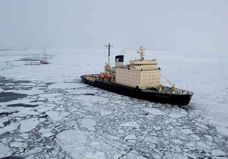 Økt trafikk i Arktis. Foto: Mike Dunn/NOAA/NABOS