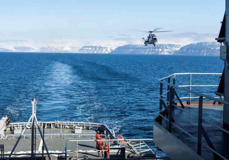 ArcticInfo er  spesielt rettet mot fiskebåter, cruisetrafikk og forsknings- og ekspedisjonsfartøy, som dominerer trafikken i arktiske områder. Foto: Kystvakten.