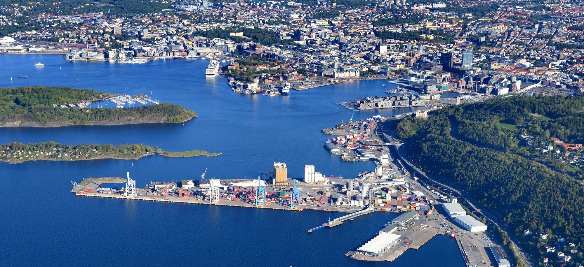 Digitalisering av norske havner er i gang. Her et oversiktsbilde fra hovedstaden. Foto: Harald Valderhaug/Oslo Havn